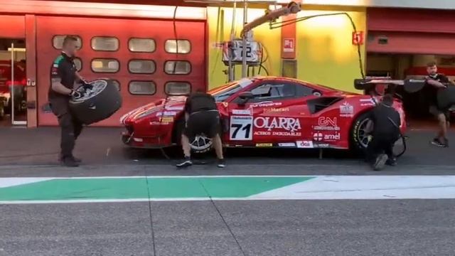 Pitstop Ferrari AF Corse - Mugello GT italiano смотреть онлайн