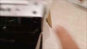 Ремонт посудомоечной машины Bosh (заклеиваем бак Poxipol'ом).mp4