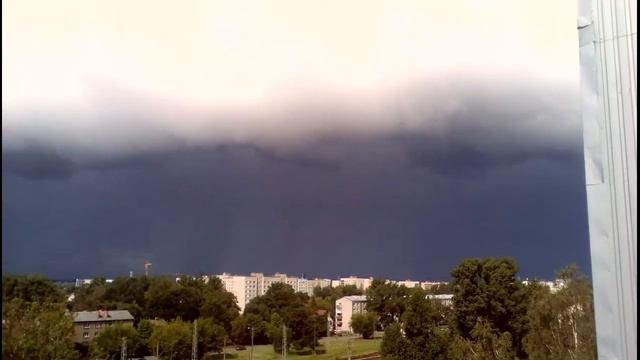 Грозовой фронт  Окно