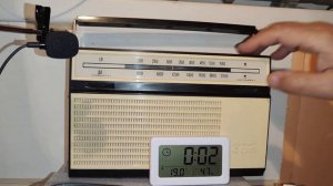 Альпинист -405 после профилактики. Прием на средних волнах.
