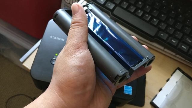 NOT RECOMMENDED. Re-using ink ribbon/cartridge on Selphy CP900. Just winde it. смотреть онлайн