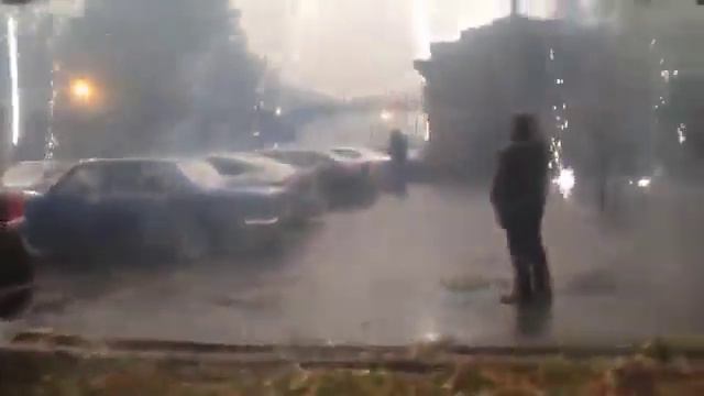 фестиваль "Круг света" около МГУ привратился в ад! что-то пошло не так смотреть онлайн