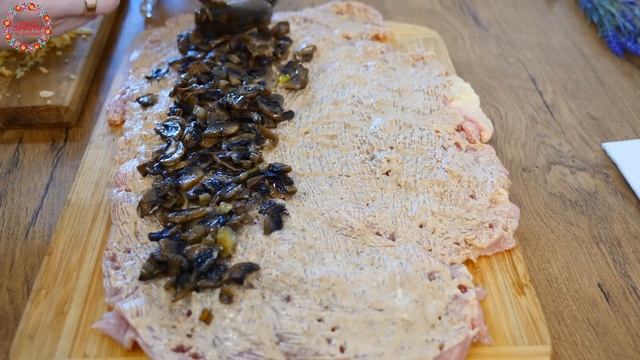 Ого, яка соковита і ніжна куряча грудка! Спробуйте цей смачний, простий рецепт на кожен день і свят смотреть онлайн