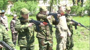 Сюжет военные сборы школьников. mp4