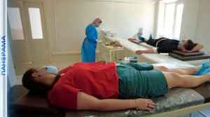 «Капля крови — ради жизни!» Участники енакиевского «Народного фронта» стала донорами!