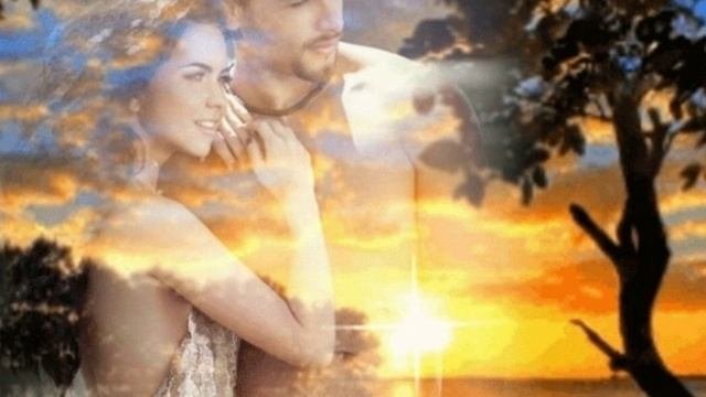 Опять ночами снится море