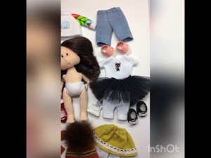 Игровая текстильная кукла с нарядами