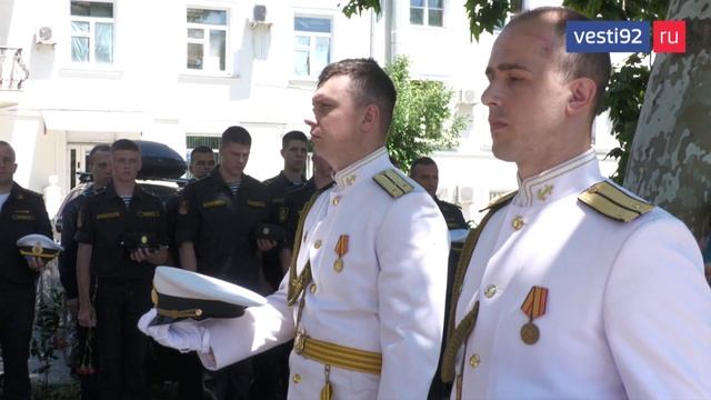 Моряки-черноморцы приняли участие в мероприятиях, посвящённых Дню памяти и скорби
