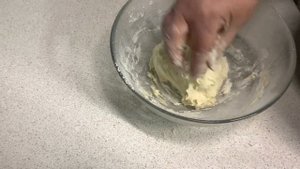 Тесто на пиццу рецепт | Рецепт теста для пиццы | Воздушное быстрое тесто