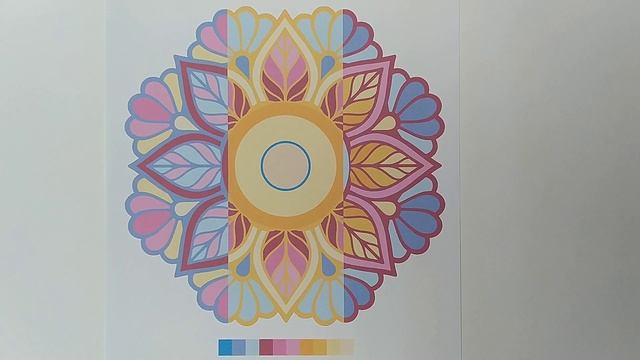 Цветовое решение орнамента на основе гармоничного трезвучия. Пояснение смотреть онлайн