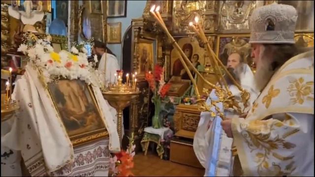 Преображение Господне. Литургия. Суздаль РПАЦ 19.08.2022 г смотреть онлайн