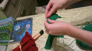 Свитер для Барби. Вяжем крючком для куклы