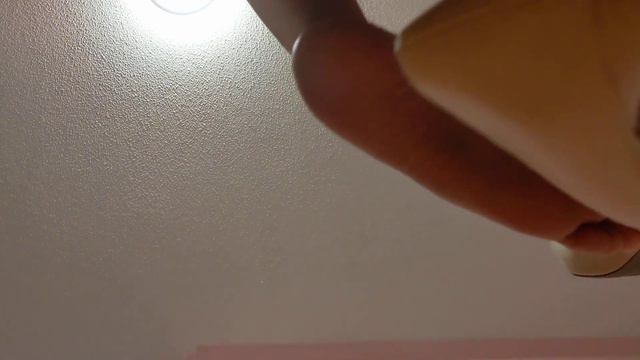 Dangling Heels - Soles View смотреть онлайн