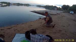 ночная рыбалка х. Бобры. (затон )