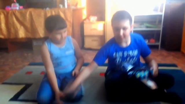 САМОЛЁТ ИЗ ПЛАСТИКОВОЙ БУТЫЛКИ смотреть онлайн