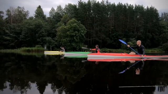 Правильное воскресное утро на байдарках. смотреть онлайн