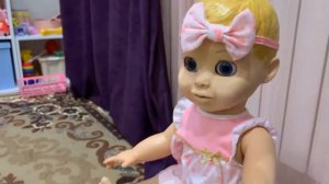 Настя играет с куклами Люва бэлла беби бон Как мама