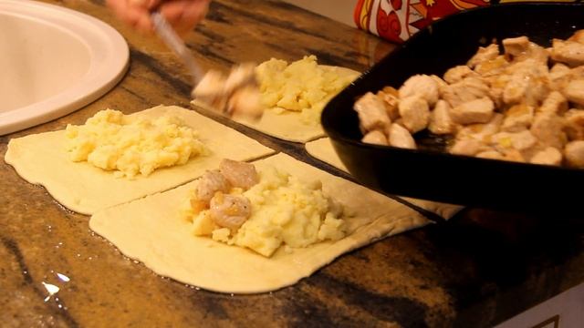 Лодочки из слоеного теста с мясом смотреть онлайн