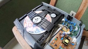 SONY DVP-SR320 CD.DVD player