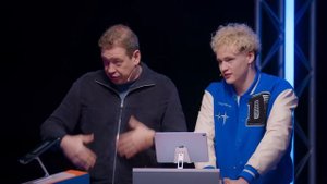 ЛЕОНИД СЛУЦКИЙ И ДМИТРИЙ СЛУЦКИЙ vs. ГОША КАРЦЕВ И ОЛЯ ПАРФЕНЮК | СЕМЕЙНОЕ ДЕРБИ