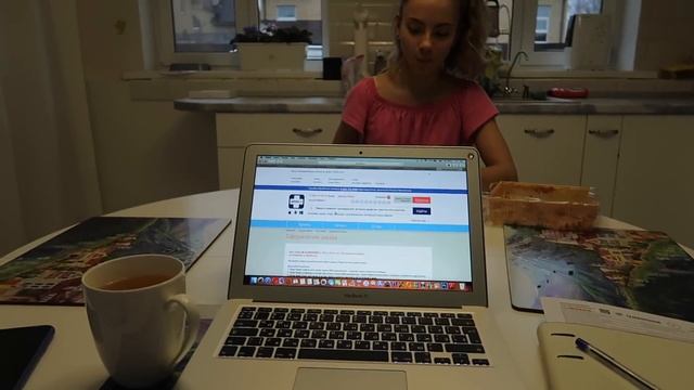 УРОКИ С ПЕРВОКЛАССНИКОМ // НОГТИ ПОСЛЕ ГЕЛЬ-ЛАКА смотреть онлайн