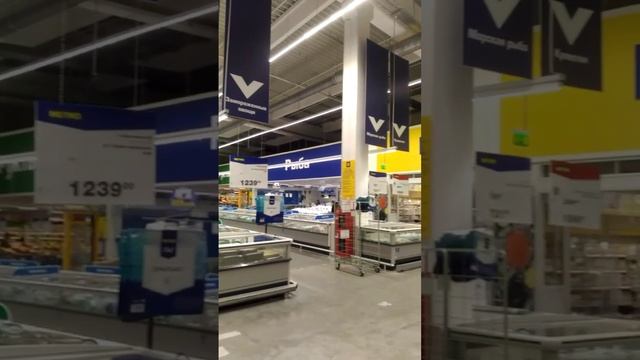 Гипермаркет оптовой торговли Metro рядом с трассой М4-Дон в Ростове-на-Дону изнутри!