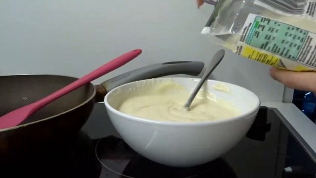 Recipe of Syrniki. Сырники из творога в Польше#польша #познань #сырники #сирники  | ALLONA