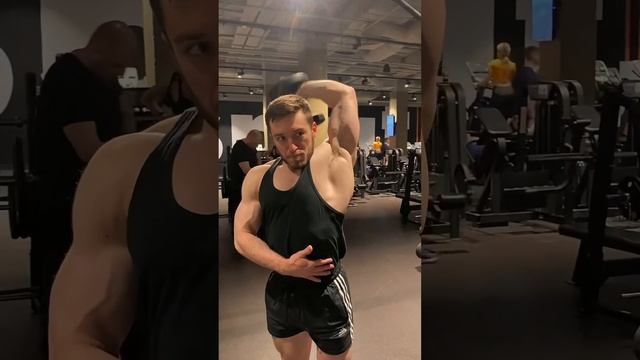 Я качал трицепс в полную амплитуду и вот, что произошло смотреть онлайн