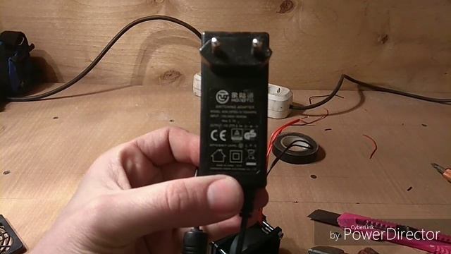 Полезная самоделка из компьютерных вентиляторов. Сделай и себе это полезное приспособление! смотреть онлайн