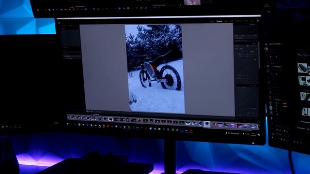 TEN MONITOR WYŚWIETLI PONAD MILIARD KOLORÓW - AOC U27P2 смотреть онлайн