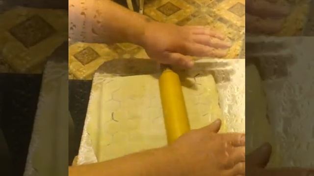 Лепим пельмени!