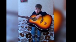 Yamaha F310 - Стоит ли покупать? (полный обзор)