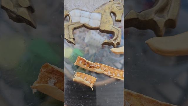 Лист сенны - известное средство. Плоды от сенного дерева  привезённые из Арубы в Болгарию.