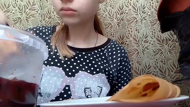 Мукбанг/ no ASMR/ Блины с вареньем? MUKBANG