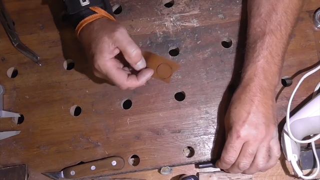 Не выбрасывать же из за мелочи! Ремонт блендера смотреть онлайн