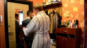 Крутое поздравление родителям от выпускников