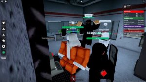 играем в SCP Роблокс (2 серия)