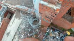 скинули велик с 5 этажа