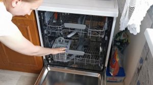 Распаковка — Посудомоечная машина Hotpoint-Ariston HFC 3C26