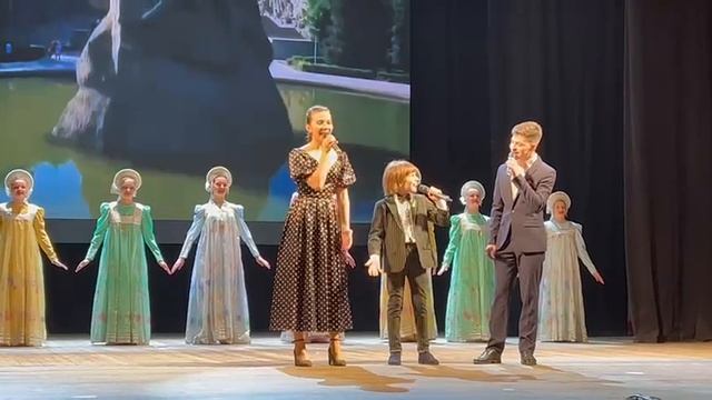 СЁМЕН КАШТАНОВ "С ЧЕГО НАЧИНАЕТСЯ РОДИНА"