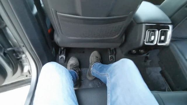 Новый КИА Соренто - комплектация Люкс (180 л.с. бензин) смотреть онлайн