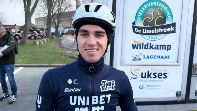 Davide Bomboi: “Oom Tom Boonen heeft me in zijn Wielermanager gezet” смотреть онлайн