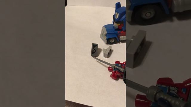 Angry Birds Transformers - Jenga Optimus Prime смотреть онлайн