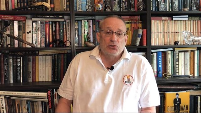 ЧТО ПОЧИТАТЬ - КНИГА НА НЕДЕЛЮ: КУРТ ВОННЕГУТ "ПОЖАЛЕЙТЕ ЧИТАТЕЛЯ"