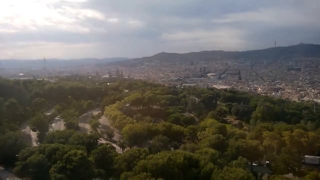 Фуникулер на гору Монжуик. смотреть онлайн