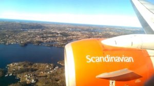 Landing at Bergen Airport Flesland in amazing weather