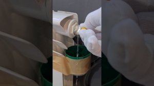 Ключ для удаления воздуха из системы отопления кран Маевского