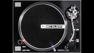 Reloop Rp-7000 + Denon dl-110 playing pink floyd DSOTM on UHQR vinyl
