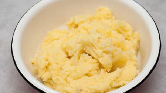 Пирожки дрожжевые с картошкой