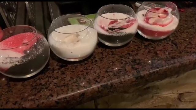 оформление стен Бара , декоративная штукатурка мастер Эльдар Асанов. смотреть онлайн